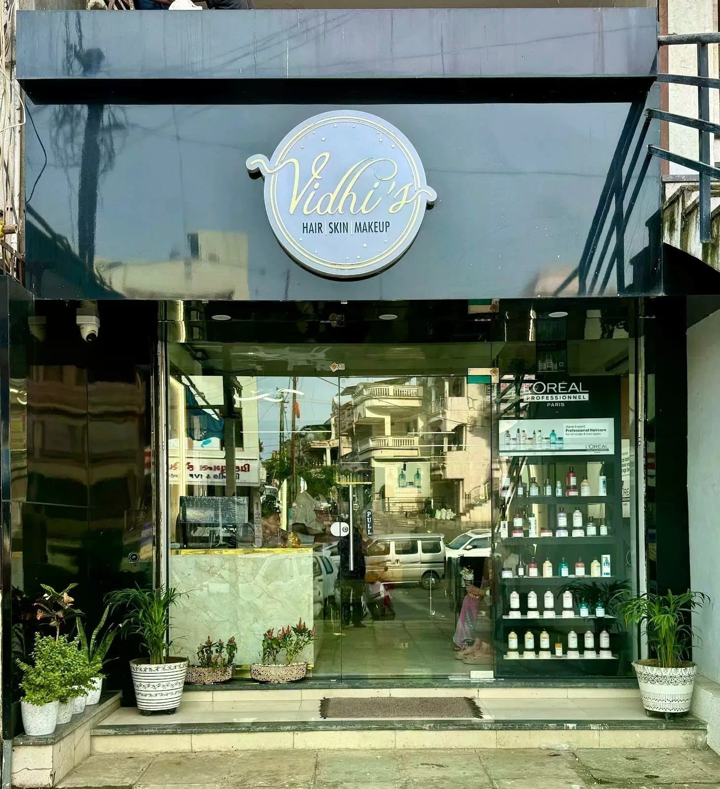 Signature bridal artistry at Vidhi's Salon, Bardoli